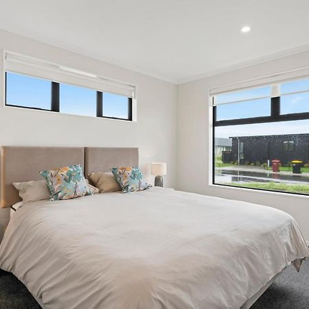 Pride Of Pinot - Martinborough Holiday Home 외부 사진